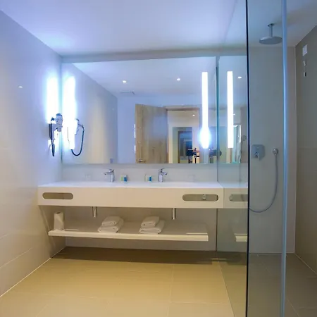 Maistra Select Hotell Mlini