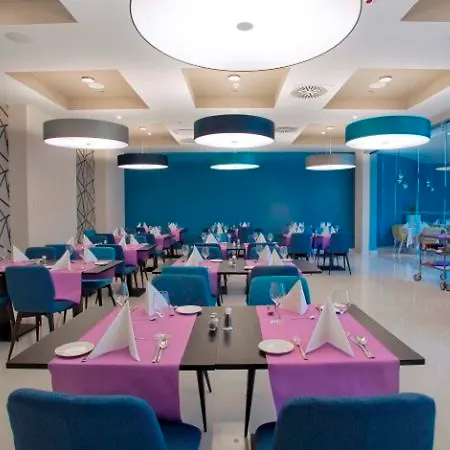 Maistra Select 4* Mlini